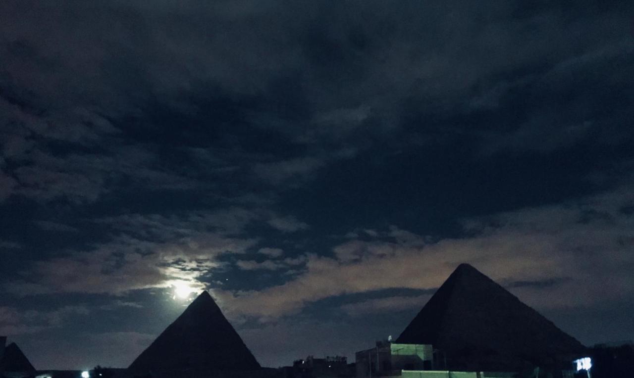 Carpet Alaadein Pyramids View Hotel Kafret el-Gabal Exterior foto